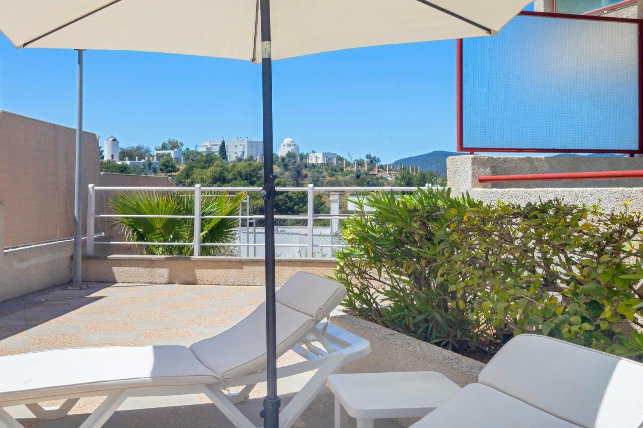 Hostal Molins Park مدينة إيبيزا المظهر الخارجي الصورة